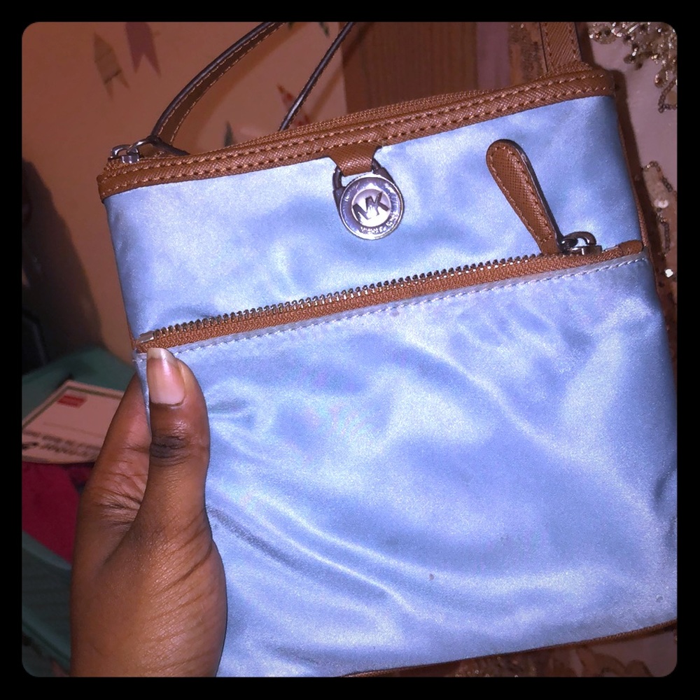 MK cross body